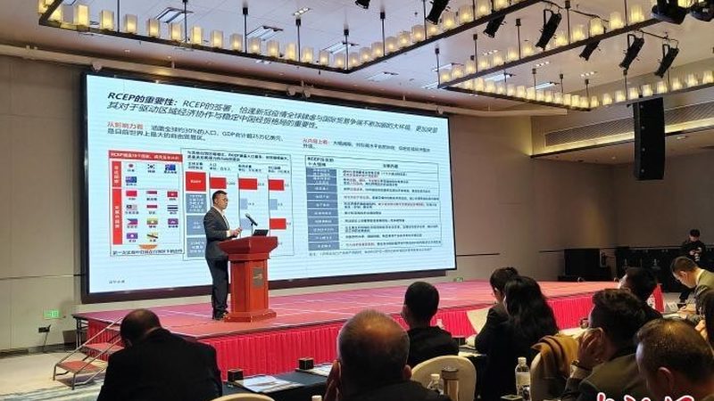 上海企业管理咨询：价格背后的价值考量**